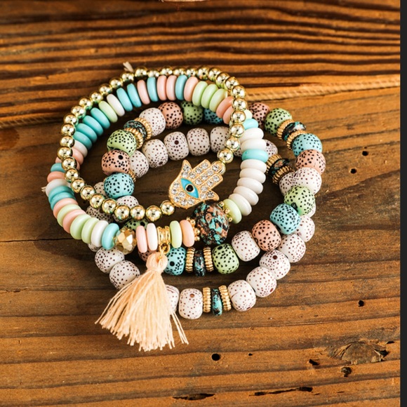 MultiColor Rhinestone Tassel beaded Bracelet w/Hamsa Hand - Picture 2 of 2